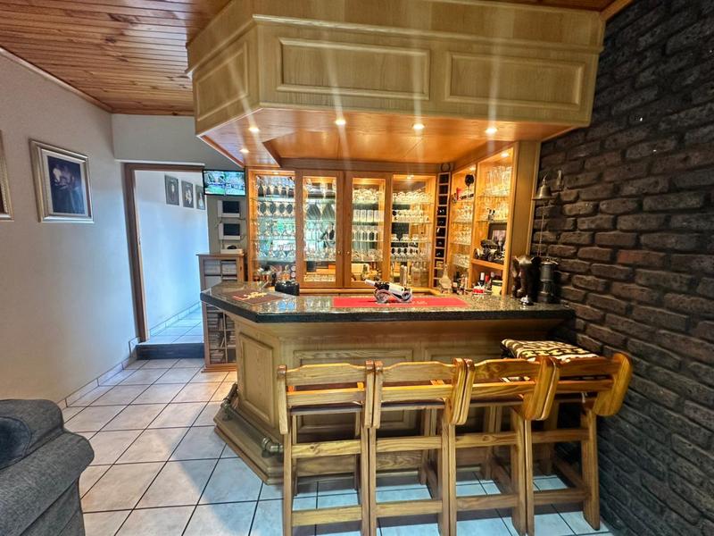 3 Bedroom Property for Sale in Brackenhurst Gauteng