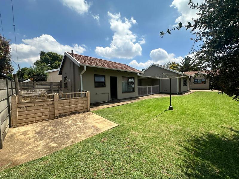 3 Bedroom Property for Sale in Brackenhurst Gauteng