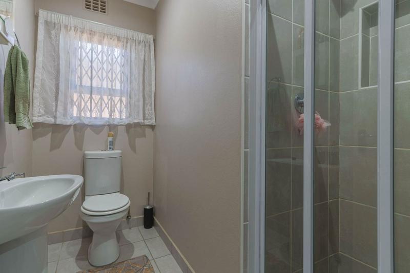 3 Bedroom Property for Sale in Dawn Park Gauteng