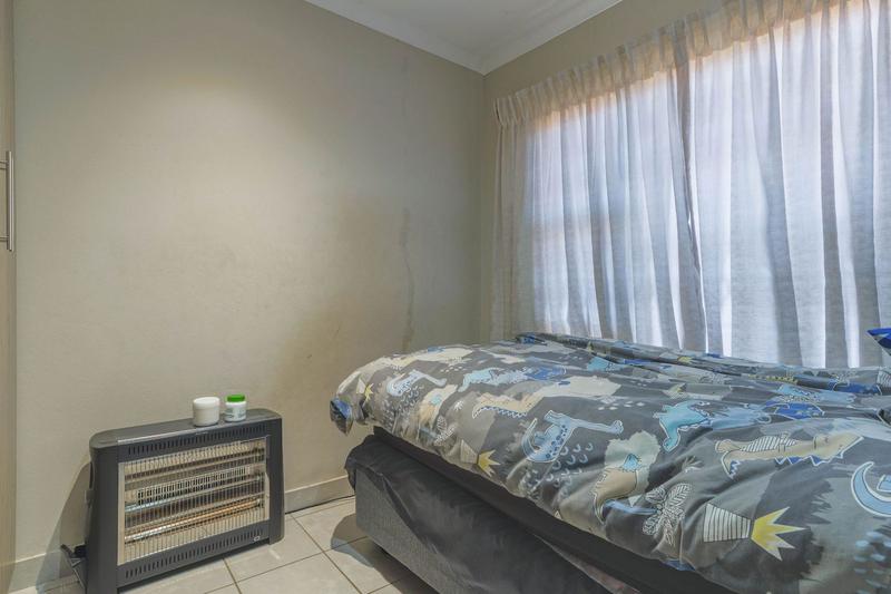 3 Bedroom Property for Sale in Dawn Park Gauteng