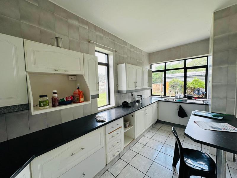 10 Bedroom Property for Sale in Delville Gauteng