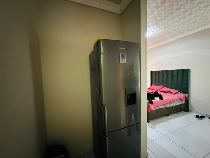 10 Bedroom Property for Sale in Delville Gauteng