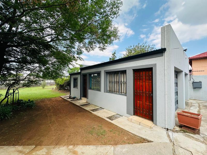 10 Bedroom Property for Sale in Delville Gauteng