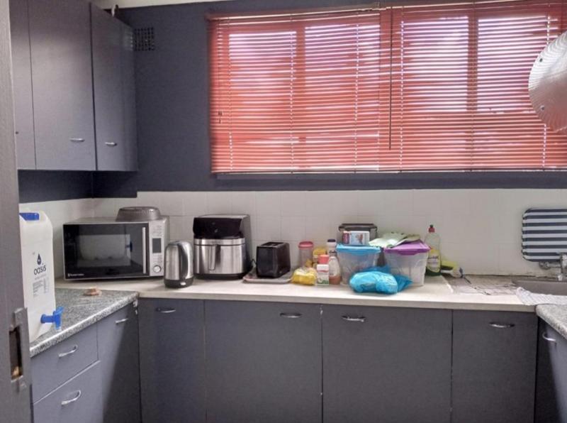 1 Bedroom Property for Sale in Germiston South Gauteng