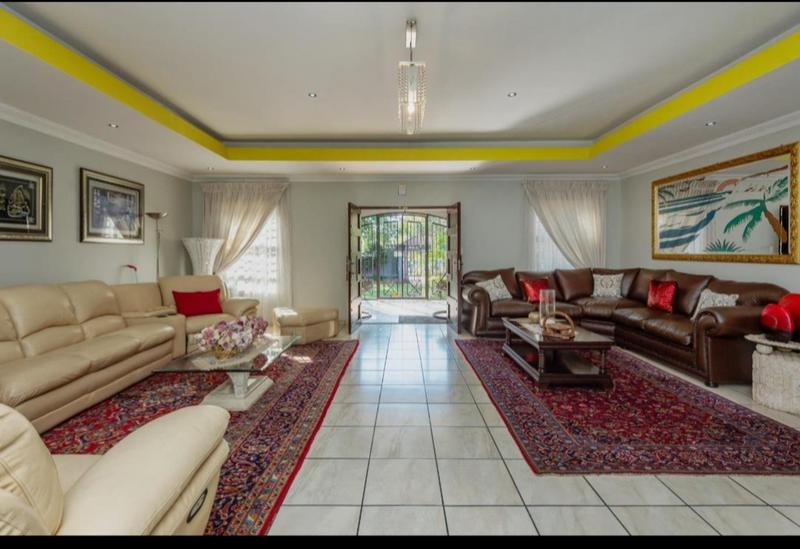 6 Bedroom Property for Sale in Lambton Gauteng
