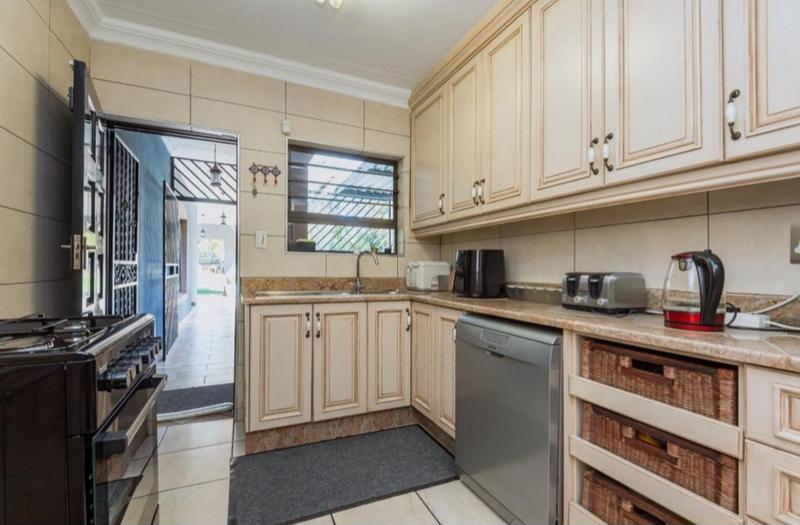 6 Bedroom Property for Sale in Lambton Gauteng