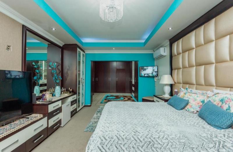 6 Bedroom Property for Sale in Lambton Gauteng