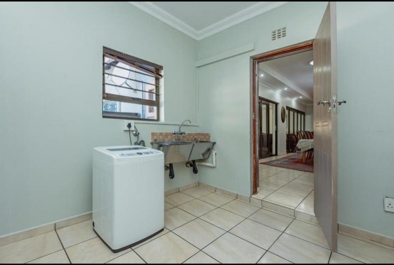 6 Bedroom Property for Sale in Lambton Gauteng