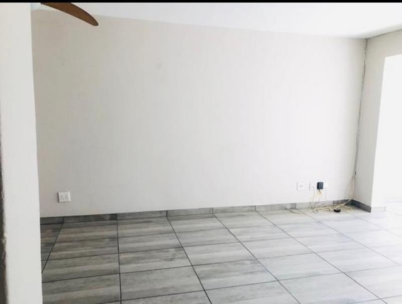 2 Bedroom Property for Sale in Lambton Gauteng