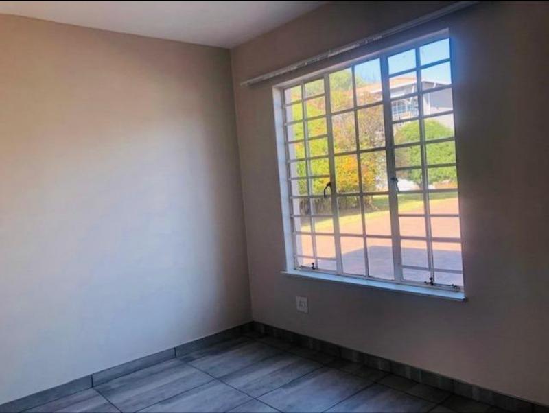 2 Bedroom Property for Sale in Lambton Gauteng