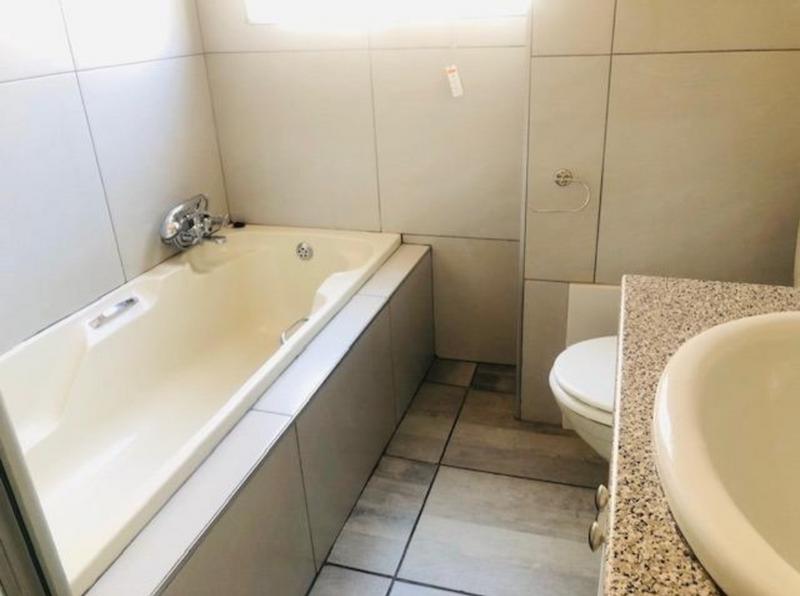 2 Bedroom Property for Sale in Lambton Gauteng