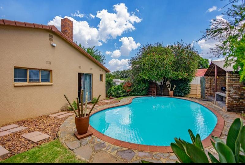 4 Bedroom Property for Sale in Marlands Gauteng