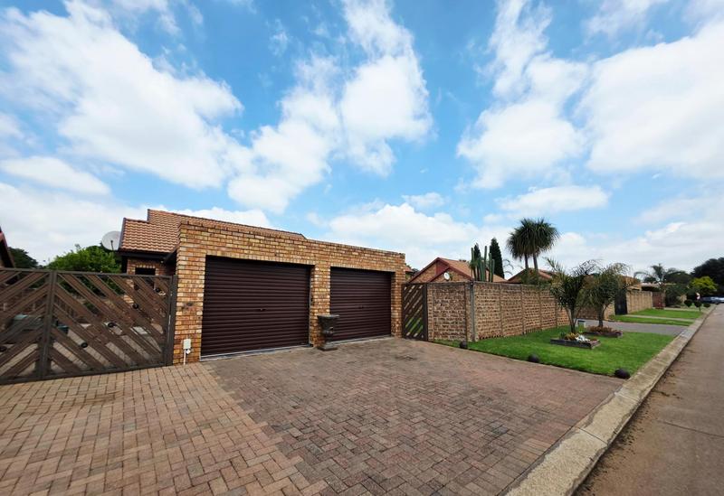 2 Bedroom Property for Sale in Pomona Gauteng