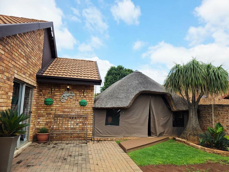 2 Bedroom Property for Sale in Pomona Gauteng
