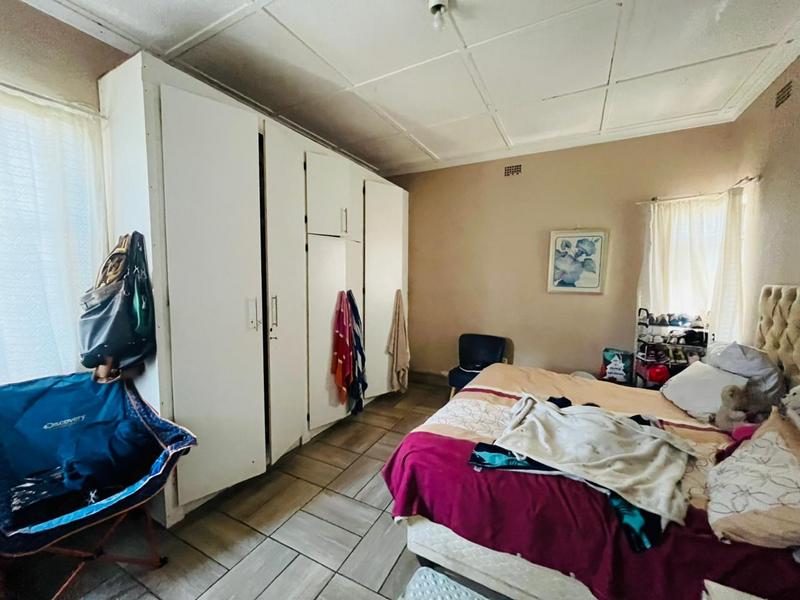 10 Bedroom Property for Sale in Kenilworth Gauteng