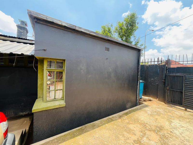 10 Bedroom Property for Sale in Kenilworth Gauteng