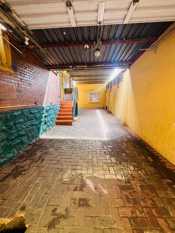 10 Bedroom Property for Sale in Kensington Gauteng