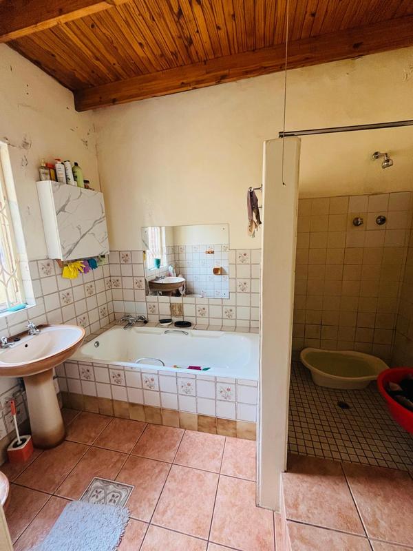 10 Bedroom Property for Sale in Kensington Gauteng