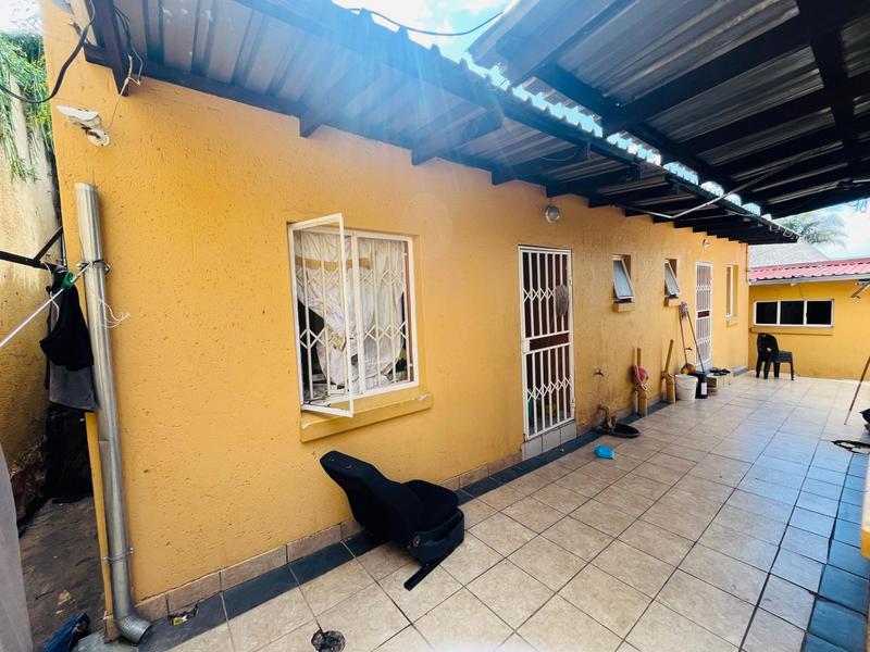 10 Bedroom Property for Sale in Kensington Gauteng