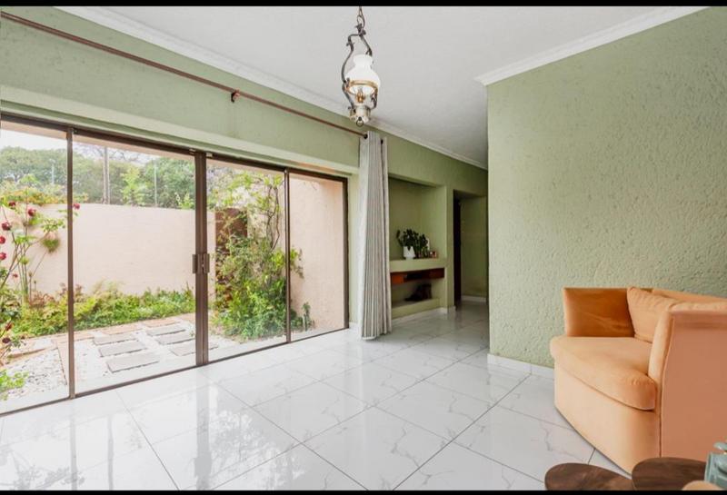 3 Bedroom Property for Sale in Observatory Gauteng