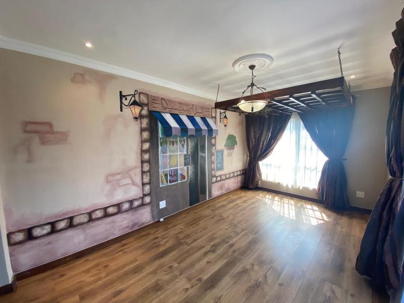 To Let 3 Bedroom Property for Rent in Glen Marais Gauteng