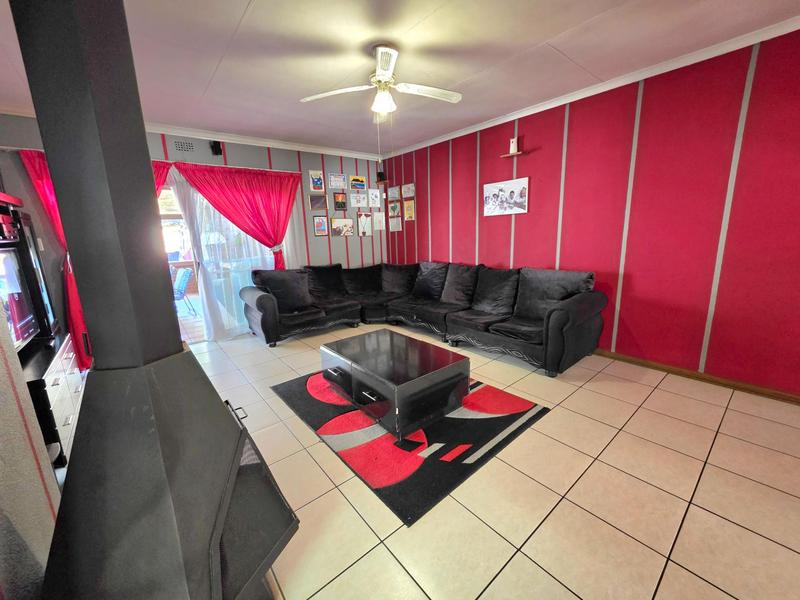 4 Bedroom Property for Sale in Freeway Park Gauteng