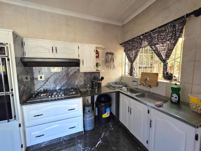 4 Bedroom Property for Sale in Freeway Park Gauteng