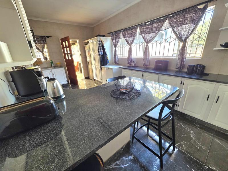 4 Bedroom Property for Sale in Freeway Park Gauteng