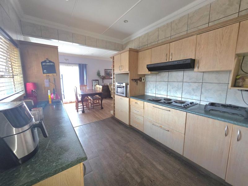 3 Bedroom Property for Sale in Elspark Gauteng