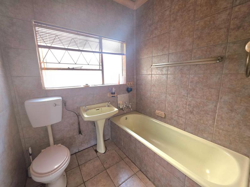 3 Bedroom Property for Sale in Elspark Gauteng