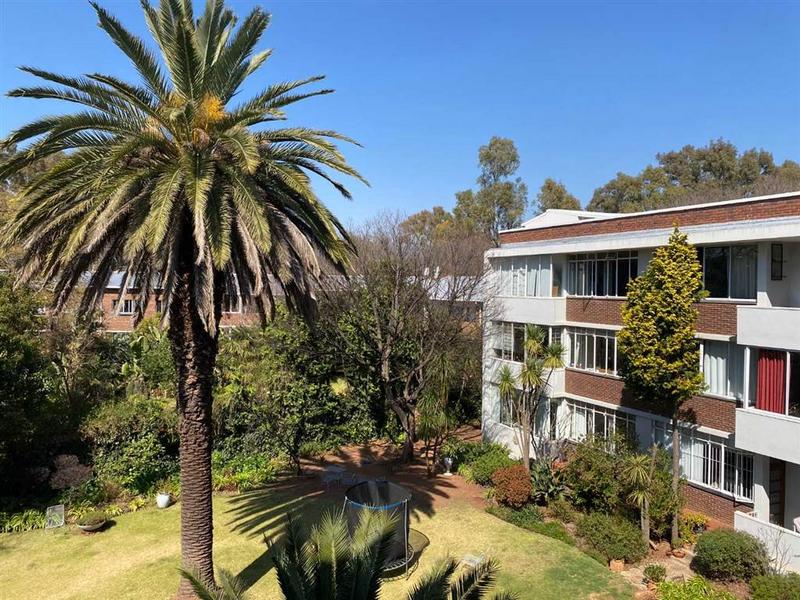 To Let 2 Bedroom Property for Rent in Illovo Gauteng