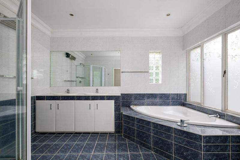 To Let 5 Bedroom Property for Rent in Dainfern Golf Estate Gauteng