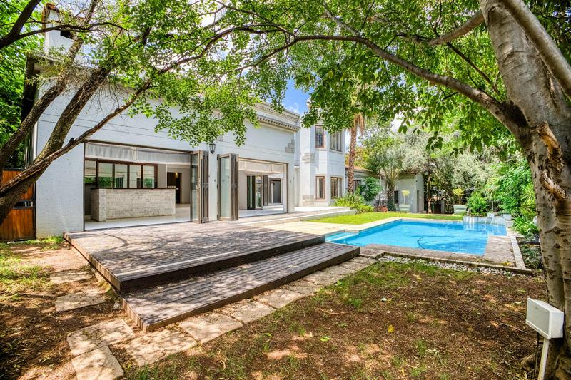 To Let 5 Bedroom Property for Rent in Dainfern Golf Estate Gauteng