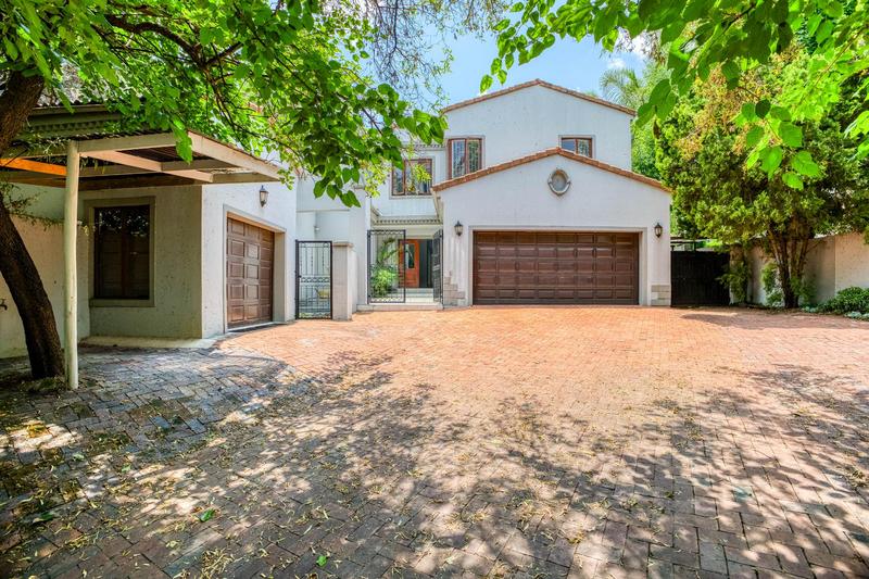 To Let 5 Bedroom Property for Rent in Dainfern Golf Estate Gauteng