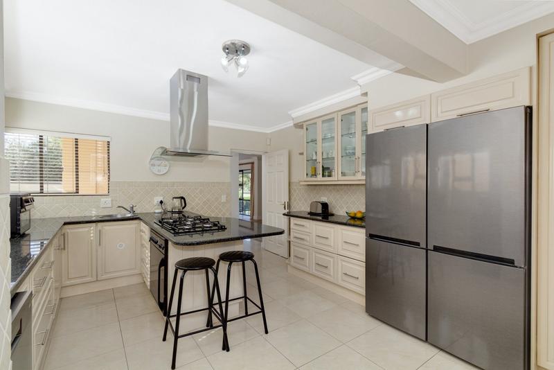 To Let 3 Bedroom Property for Rent in Dainfern Valley Gauteng