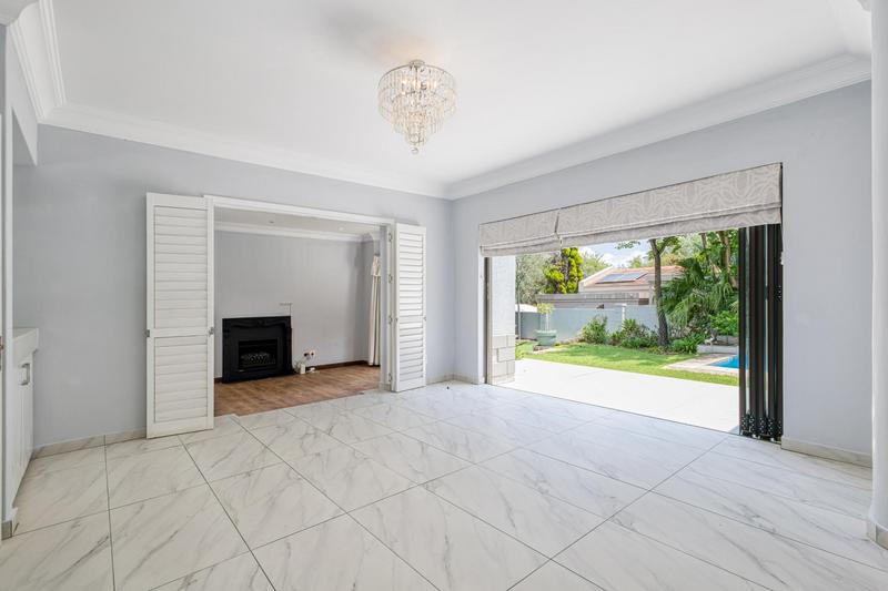 5 Bedroom Property for Sale in Dainfern Golf Estate Gauteng