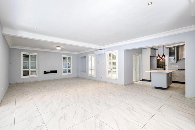 5 Bedroom Property for Sale in Dainfern Golf Estate Gauteng