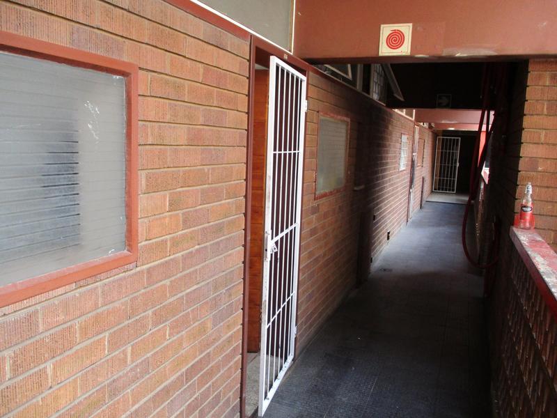 1 Bedroom Property for Sale in Sunnyside Gauteng