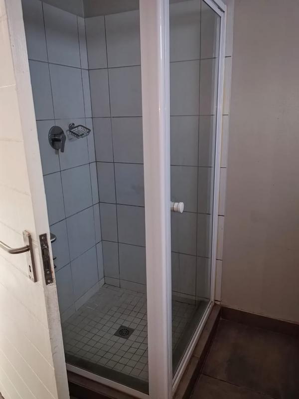 To Let 2 Bedroom Property for Rent in Noordwyk Gauteng