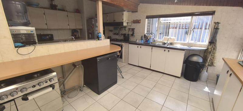 3 Bedroom Property for Sale in Roodepoort West Gauteng
