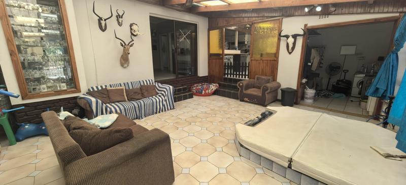 3 Bedroom Property for Sale in Roodepoort West Gauteng