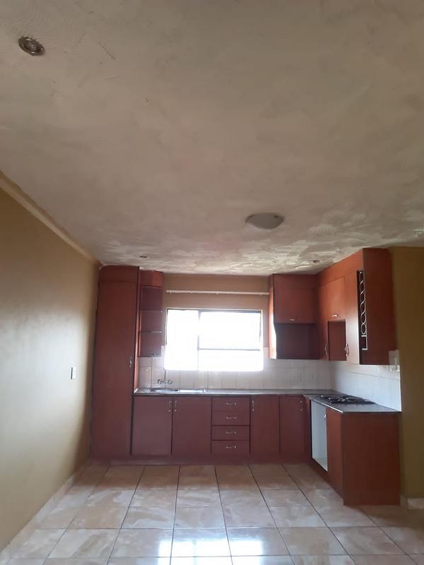2 Bedroom Property for Sale in Birch Acres Gauteng