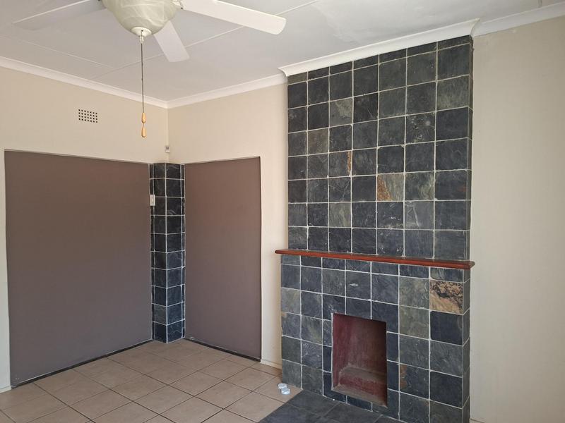 2 Bedroom Property for Sale in Birch Acres Gauteng