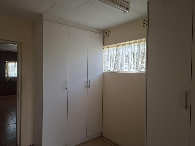 2 Bedroom Property for Sale in Birch Acres Gauteng