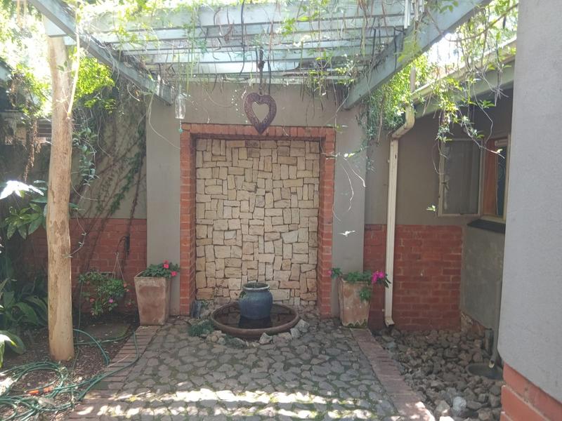 4 Bedroom Property for Sale in Eldoraigne Gauteng