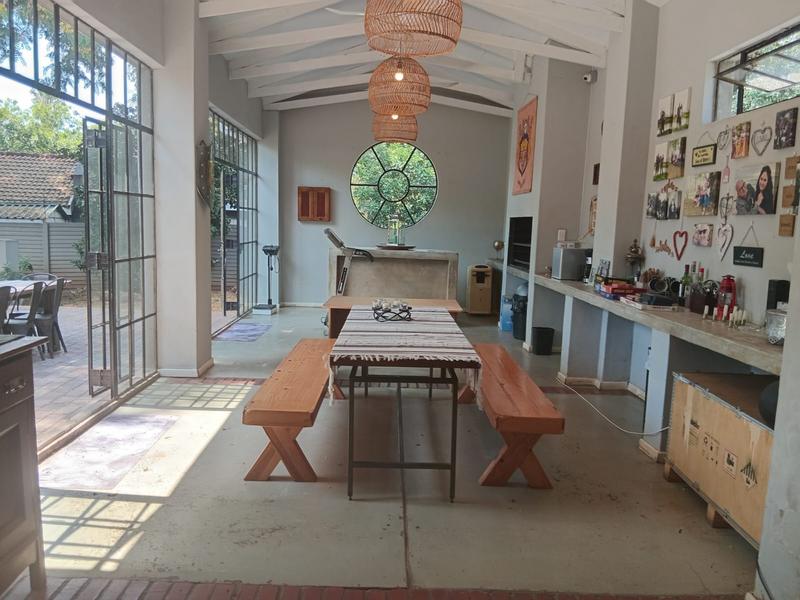 4 Bedroom Property for Sale in Eldoraigne Gauteng