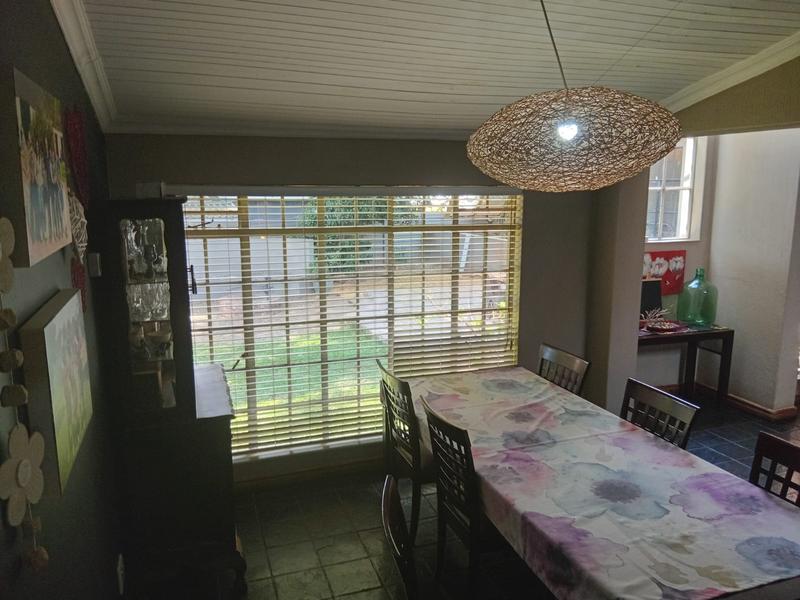 4 Bedroom Property for Sale in Eldoraigne Gauteng