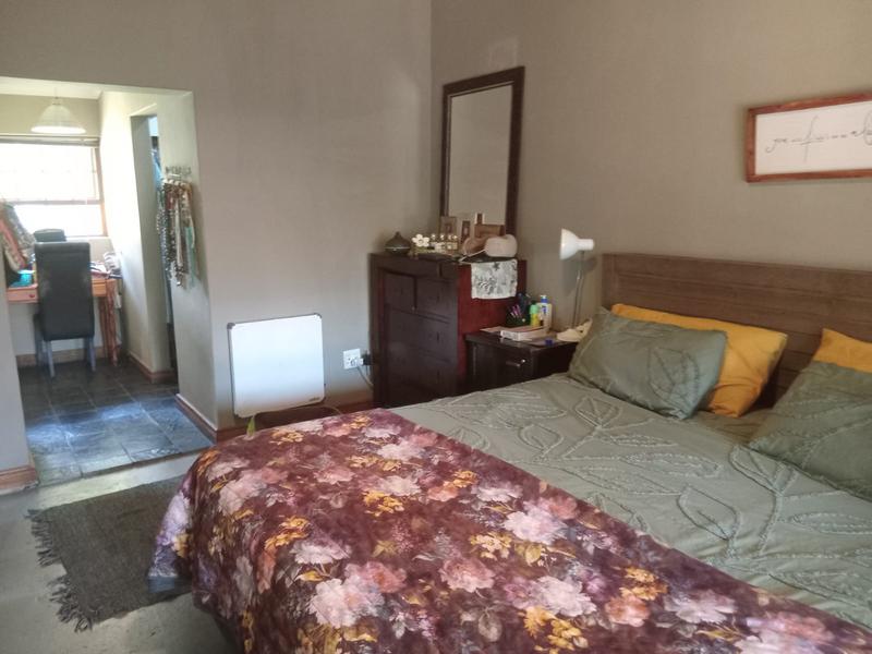 4 Bedroom Property for Sale in Eldoraigne Gauteng