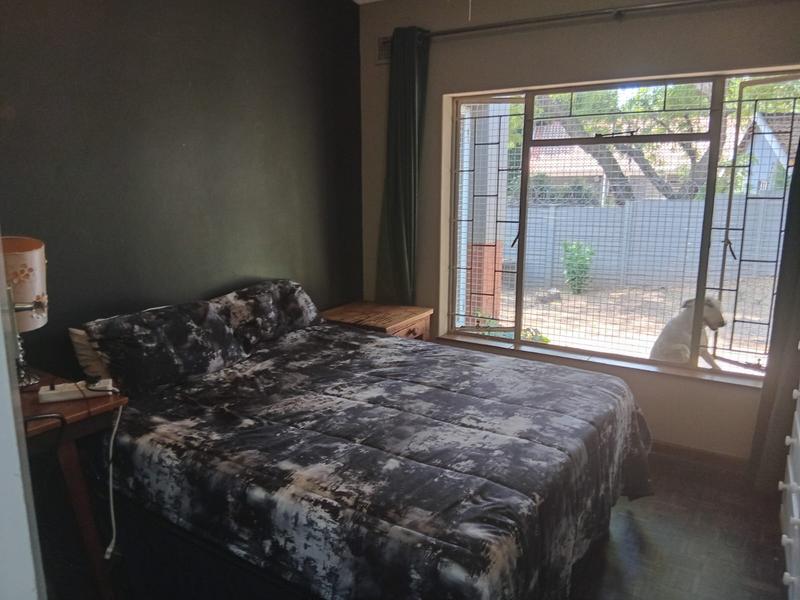 4 Bedroom Property for Sale in Eldoraigne Gauteng