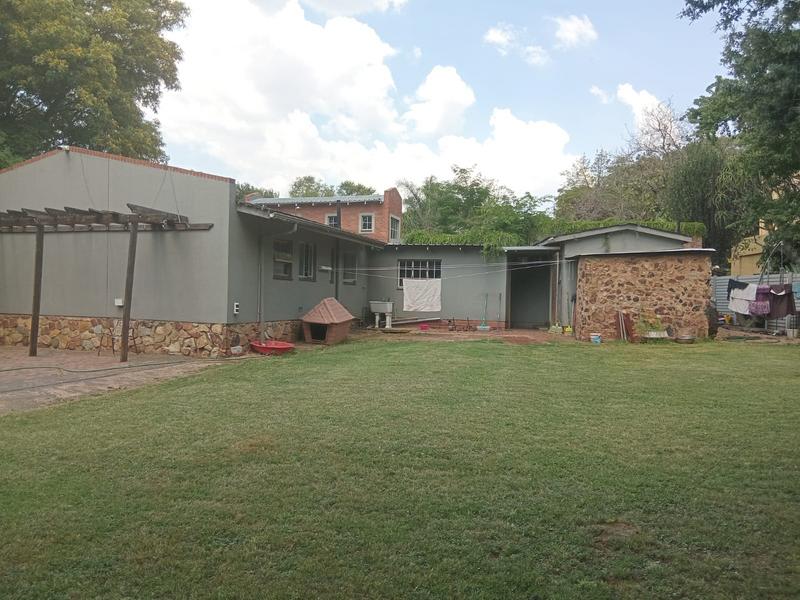 4 Bedroom Property for Sale in Eldoraigne Gauteng